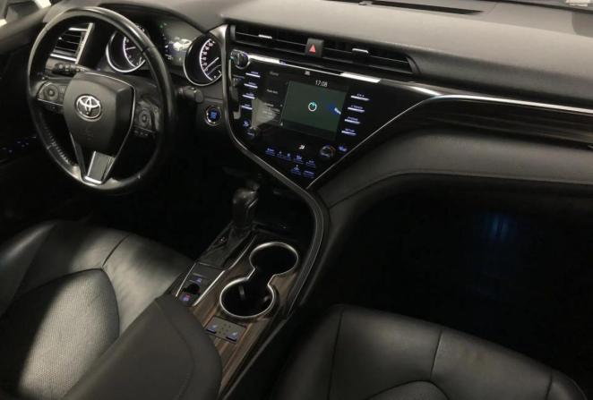 Toyota Camry VII (XV50) Рестайлинг 2 с пробегом 2018 года, цена 2 800 000 рублей, 130913 км, седан, Автокод Объявления