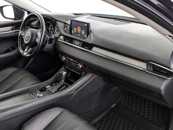 Mazda 6 III (GJ) Рестайлинг 2 с пробегом 2021 года, цена 2 570 000 рублей, 117700 км, седан, Автокод Объявления