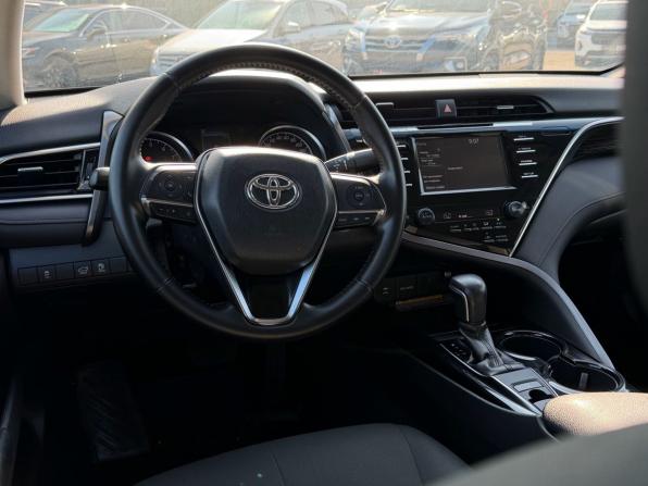 Toyota Camry VIII (XV70) с пробегом 2019 года, цена 2 405 000 рублей, 127156 км, седан, Автокод Объявления