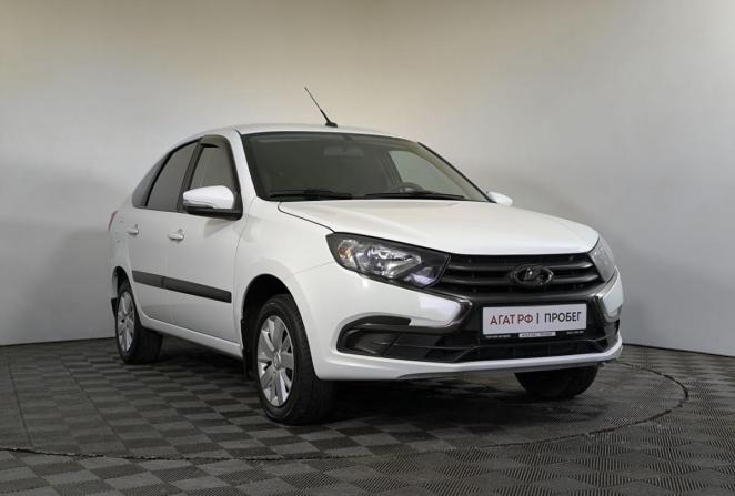 Lada (ВАЗ) Granta I Рестайлинг с пробегом 2023 года, цена 845 000 рублей, 42000 км, лифтбек, Автокод Объявления
