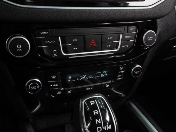 Geely Emgrand X7 I Рестайлинг 2 с пробегом 2019 года, цена 1 299 000 рублей, 56447 км, внедорожник, Автокод Объявления