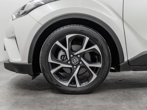 Toyota C-HR I с пробегом 2017 года, цена 1 890 000 рублей, 146601 км, внедорожник, Автокод Объявления