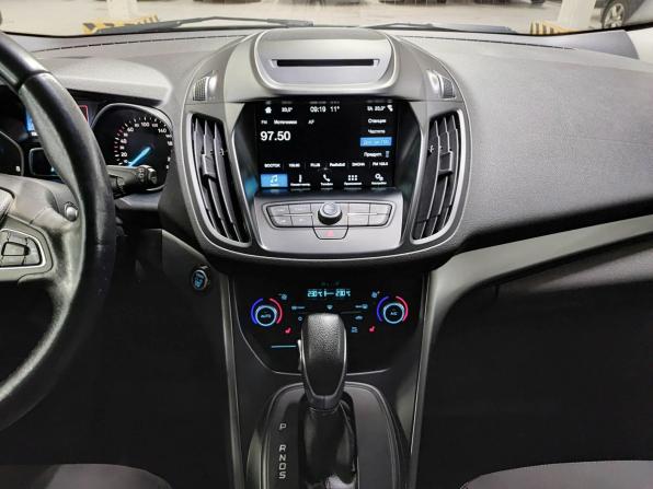 Ford Kuga II Рестайлинг с пробегом 2019 года, цена 1 695 000 рублей, 160000 км, внедорожник, Автокод Объявления