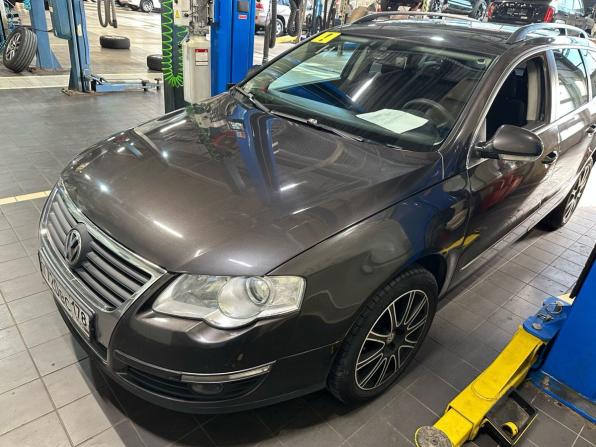 Volkswagen Passat B6