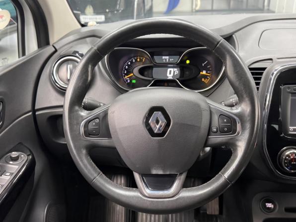 Renault Kaptur I с пробегом 2016 года, цена 1 380 000 рублей, 104518 км, внедорожник, Автокод Объявления