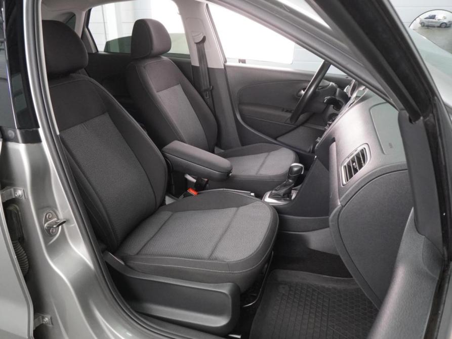 Volkswagen Polo V Рестайлинг Воронеж  - изображение 8