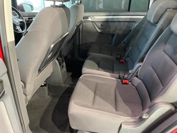 Volkswagen Touran I Рестайлинг 2 с пробегом 2011 года, цена 760 300 рублей, 133075 км, компактвэн, Автокод Объявления