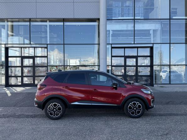 Renault Kaptur I Рестайлинг с пробегом 2021 года, цена 1 820 000 рублей, 41000 км, внедорожник, Автокод Объявления
