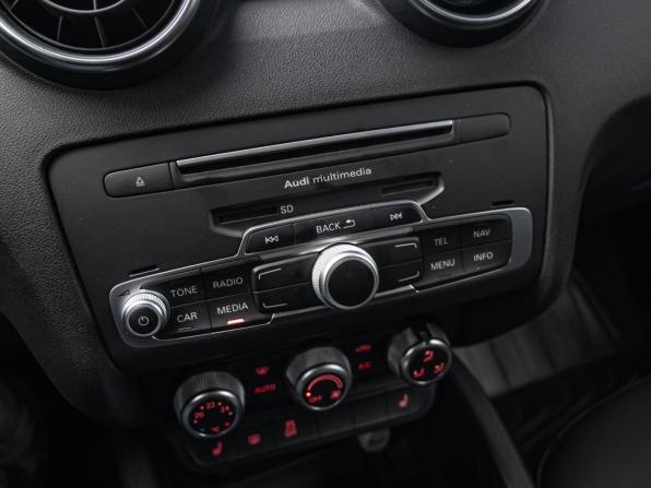 Audi A1 I (8X) Рестайлинг с пробегом 2015 года, цена 1 540 000 рублей, 66722 км, хэтчбек, Автокод Объявления