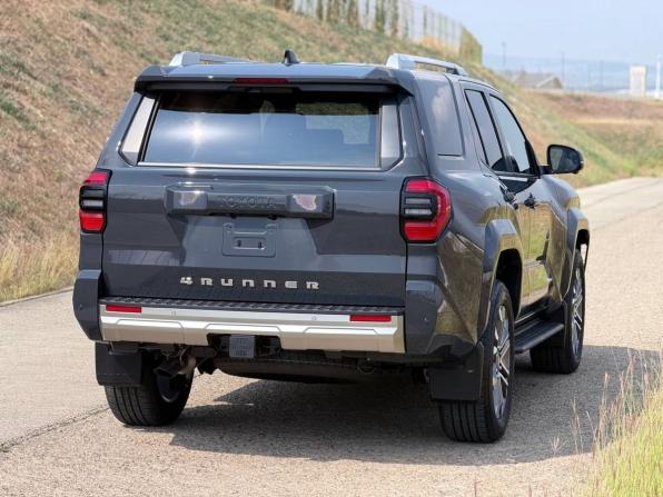 Новый Toyota 4Runner VI 2026 года, цена 13 490 000 рублей, внедорожник, Автокод Объявления