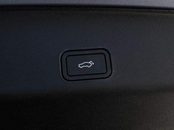 Geely Monjaro I Рестайлинг 2 с пробегом 2026 года, цена 4 250 000 рублей, 16 км, внедорожник, Автокод Объявления