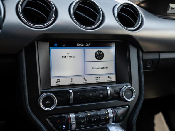 Ford Mustang VI Рестайлинг с пробегом 2019 года, цена 3 399 000 рублей, 140907 км, кабриолет, Автокод Объявления