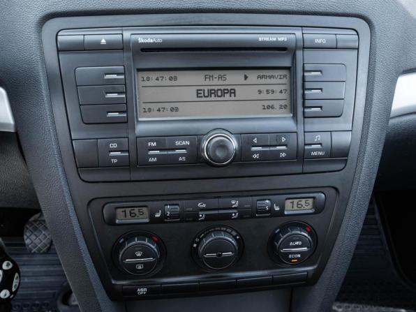 Skoda Octavia II (A5) с пробегом 2008 года, цена 744 600 рублей, 277668 км, лифтбек, Автокод Объявления