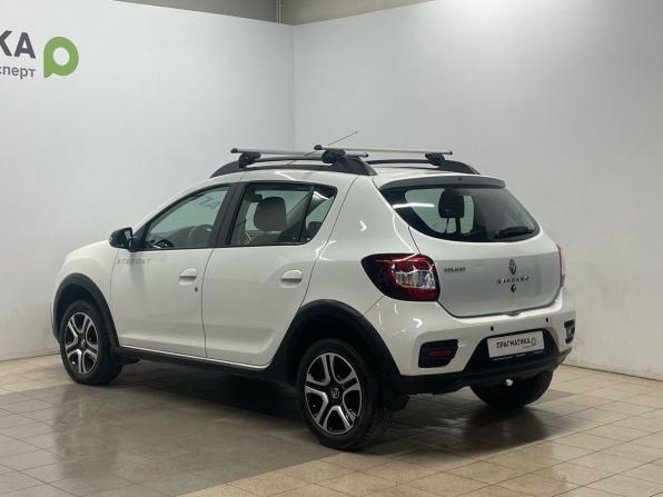 Renault Sandero II Рестайлинг с пробегом 2019 года, цена 889 000 рублей, 116550 км, хэтчбек, Автокод Объявления