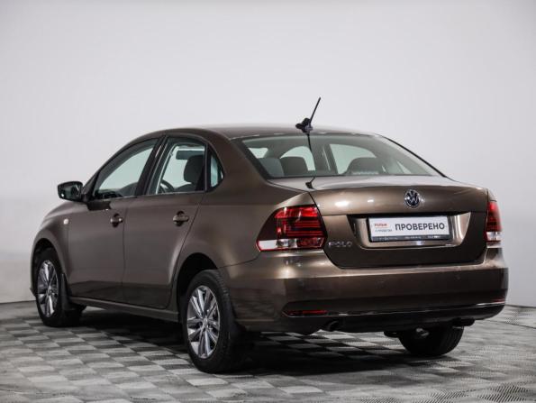 Volkswagen Polo V Рестайлинг с пробегом 2020 года, цена 1 349 000 рублей, 85612 км, седан, Автокод Объявления