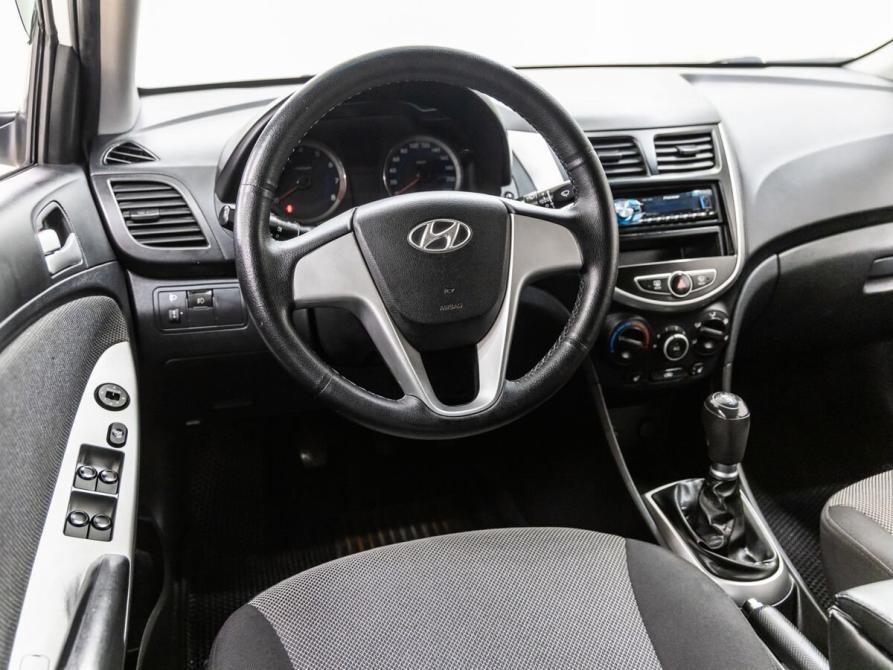 Hyundai Solaris I Волгоград  - изображение 15
