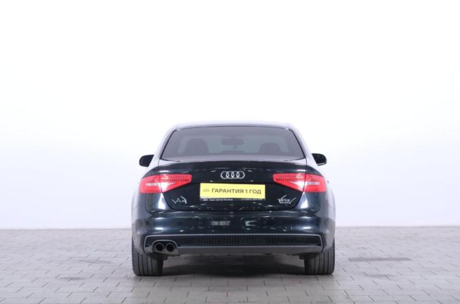 Audi A4 IV (B8) Рестайлинг с пробегом 2012 года, цена 1 829 000 рублей, 185000 км, седан, Автокод Объявления