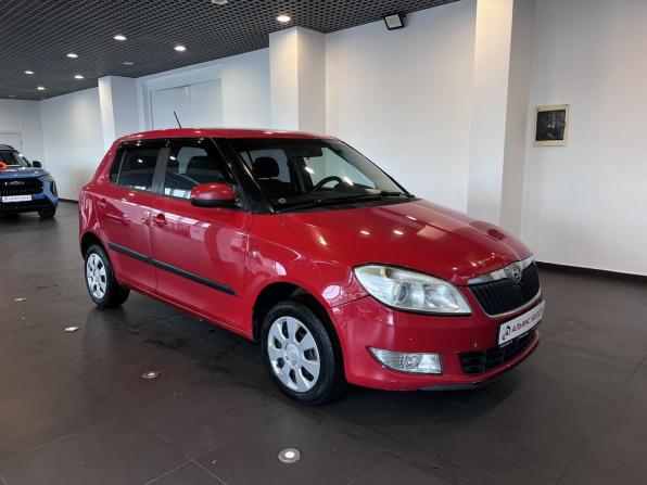 Skoda Fabia II Рестайлинг с пробегом 2014 года, цена 567 000 рублей, 183503 км, хэтчбек, Автокод Объявления