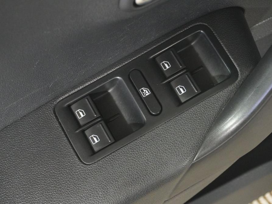 Volkswagen Polo V Рестайлинг Вологда  - изображение 14