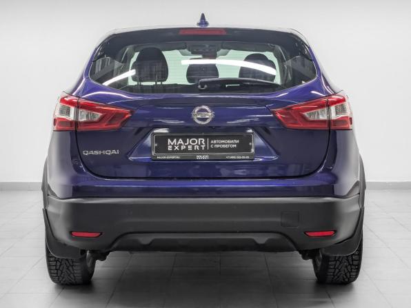 Nissan Qashqai II с пробегом 2018 года, цена 1 880 000 рублей, 93210 км, внедорожник, Автокод Объявления