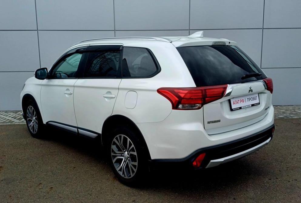 Mitsubishi Outlander III Рестайлинг 2 Абакан  - изображение 7