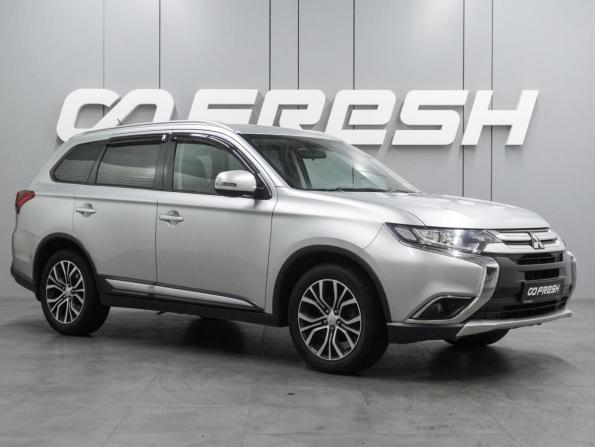 Mitsubishi Outlander III Рестайлинг 2 с пробегом 2016 года, цена 1 685 000 рублей, 222117 км, внедорожник, Автокод Объявления
