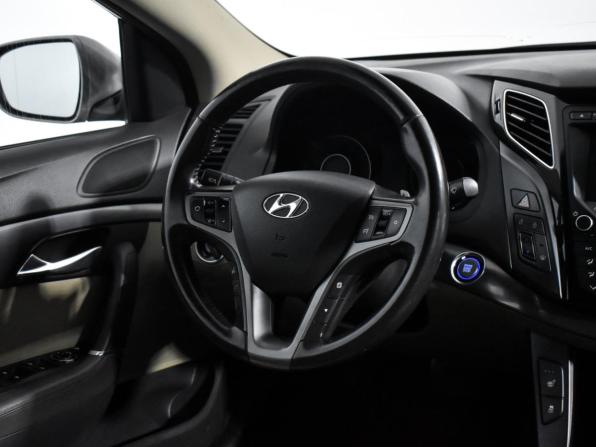 Hyundai i40 I Рестайлинг с пробегом 2015 года, цена 1 250 000 рублей, 140100 км, седан, Автокод Объявления