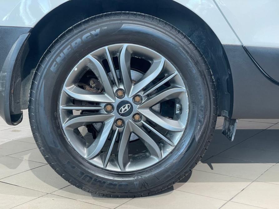 Hyundai ix35 I Рестайлинг Тверь  - изображение 16