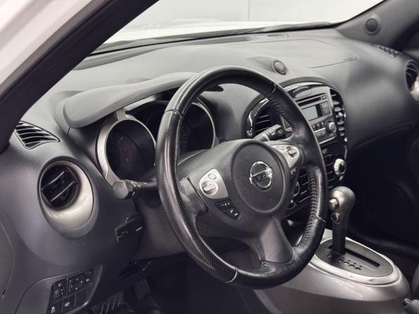 Nissan Juke I с пробегом 2012 года, цена 940 000 рублей, 185240 км, внедорожник, Автокод Объявления