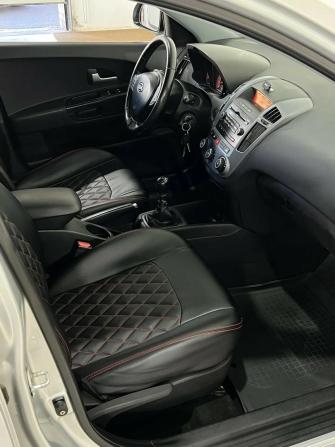 Kia Ceed I с пробегом 2009 года, цена 600 000 рублей, 176510 км, универсал, Автокод Объявления