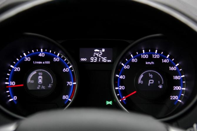 Hyundai ix35 I Рестайлинг с пробегом 2015 года, цена 1 538 000 рублей, 93200 км, внедорожник, Автокод Объявления