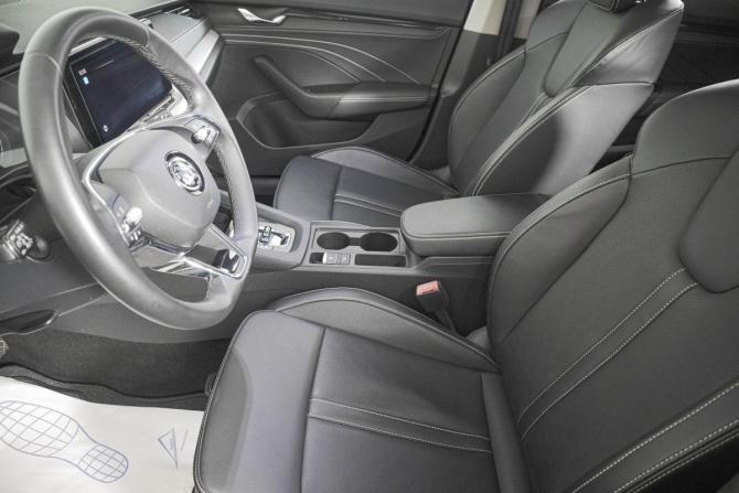Skoda Octavia IV (A8) с пробегом 2021 года, цена 2 249 000 рублей, 82000 км, лифтбек, Автокод Объявления