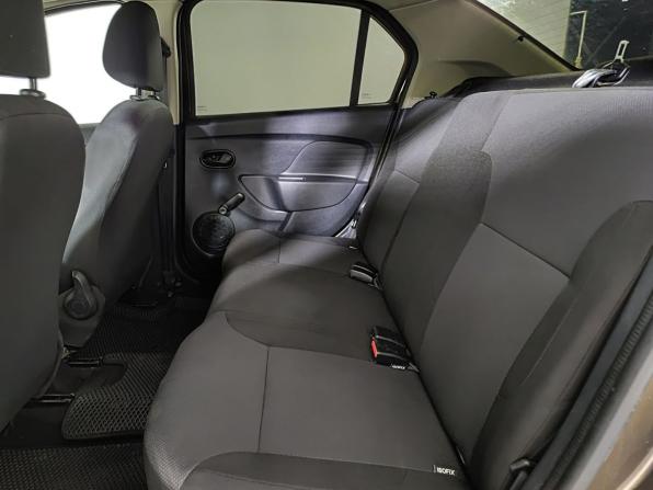 Renault Logan II Рестайлинг с пробегом 2020 года, цена 712 000 рублей, 165541 км, седан, Автокод Объявления
