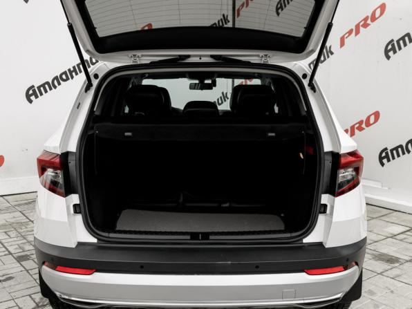 Skoda Karoq I с пробегом 2020 года, цена 2 395 000 рублей, 82996 км, внедорожник, Автокод Объявления