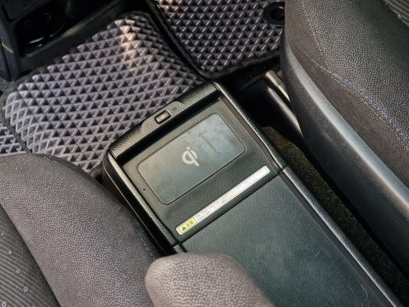 Toyota Voxy III (R80) с пробегом 2014 года, цена 1 650 000 рублей, 237381 км, минивэн, Автокод Объявления