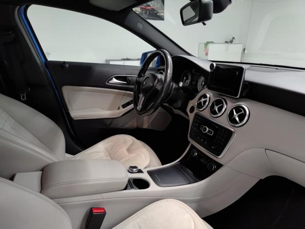 Mercedes-Benz A-Класс III (W176) с пробегом 2015 года, цена 1 281 000 рублей, 196819 км, хэтчбек, Автокод Объявления