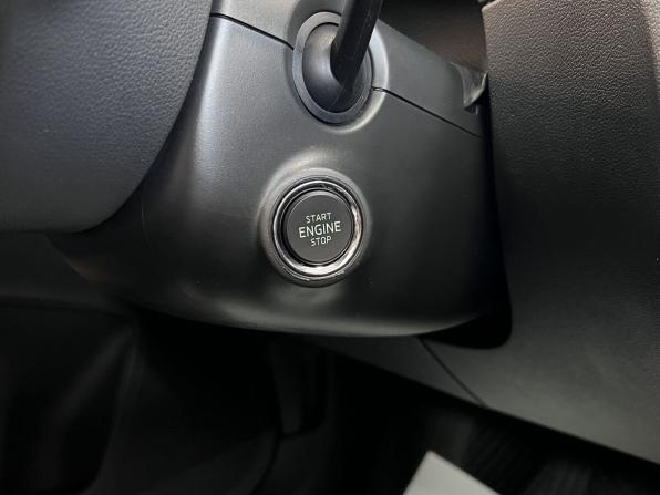 Skoda Rapid I Рестайлинг с пробегом 2019 года, цена 1 945 000 рублей, 25466 км, лифтбек, Автокод Объявления