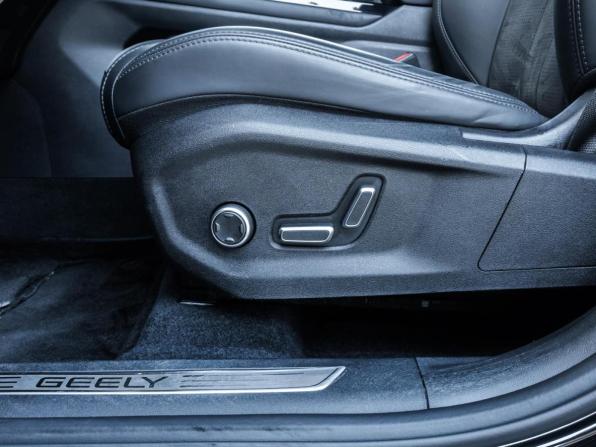 Geely Monjaro I с пробегом 2024 года, цена 3 780 000 рублей, 54977 км, внедорожник, Автокод Объявления