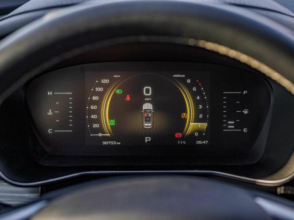 Geely Atlas Pro с пробегом 2023 года, цена 1 889 000 рублей, 98752 км, внедорожник, Автокод Объявления