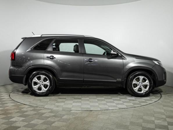 Kia Sorento II Рестайлинг с пробегом 2020 года, цена 2 359 777 рублей, 140000 км, внедорожник, Автокод Объявления