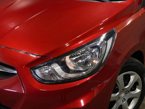 Hyundai Solaris I с пробегом 2014 года, цена 890 000 рублей, 118267 км, седан, Автокод Объявления