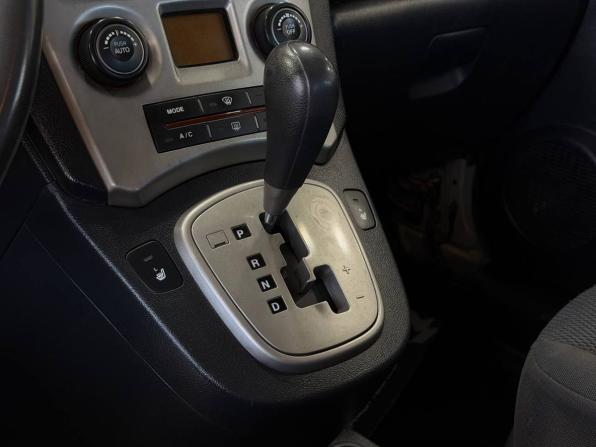 Kia Carens II (UN) с пробегом 2010 года, цена 799 900 рублей, 216000 км, компактвэн, Автокод Объявления