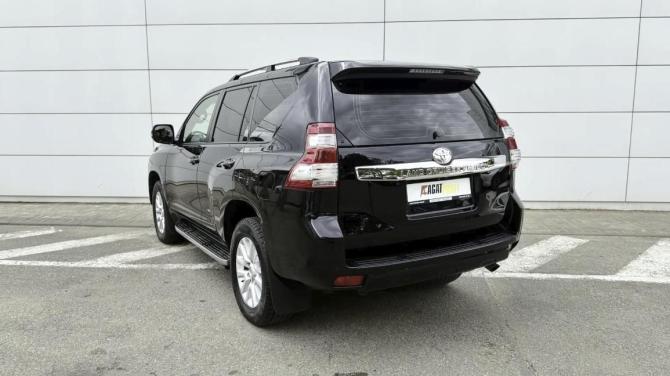 Toyota Land Cruiser Prado 150 Series Рестайлинг 1 с пробегом 2015 года, цена 3 400 000 рублей, 209813 км, внедорожник, Автокод Объявления