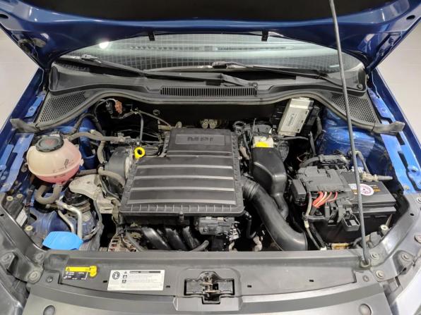 Volkswagen Polo V Рестайлинг с пробегом 2018 года, цена 1 270 000 рублей, 117751 км, седан, Автокод Объявления