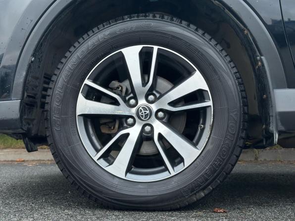 Toyota RAV4 IV (XA40) Рестайлинг с пробегом 2018 года, цена 2 140 000 рублей, 165884 км, внедорожник, Автокод Объявления