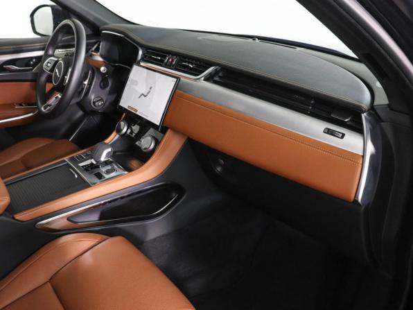 Jaguar F-Pace I Рестайлинг с пробегом 2023 года, цена 6 400 000 рублей, 4295 км, внедорожник, Автокод Объявления