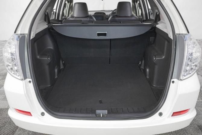 Honda Fit Shuttle I с пробегом 2012 года, цена 1 089 000 рублей, 190000 км, универсал, Автокод Объявления