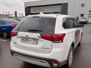 Mitsubishi Outlander III Рестайлинг 3 Санкт-Петербург  - изображение 8