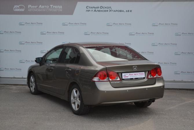Honda Civic VIII с пробегом 2008 года, цена 570 000 рублей, 252602 км, седан, Автокод Объявления
