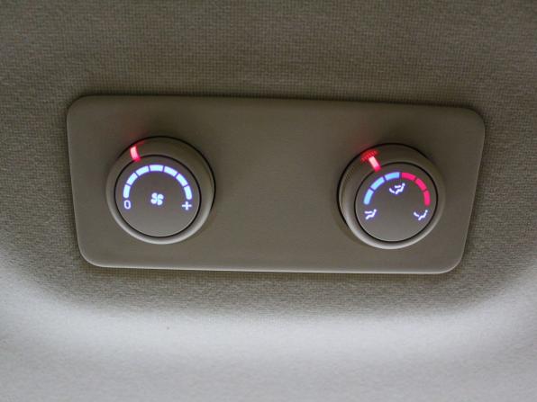 Hyundai H-1 II Рестайлинг 2 с пробегом 2021 года, цена 3 850 000 рублей, 83450 км, минивэн, Автокод Объявления